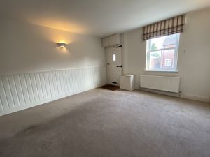 Lounge- click for photo gallery